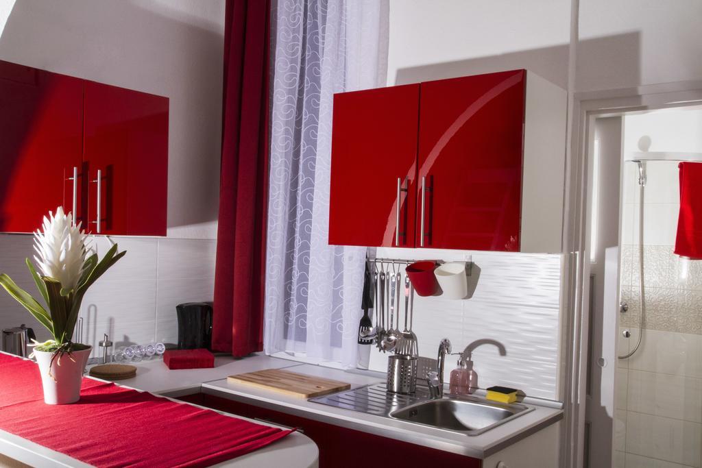 Kálmán Apartman Budapest Szoba fotó